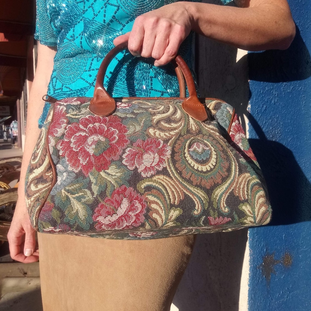 Vintage 1980's Tapestry&Leather Hang Bag/Satchel